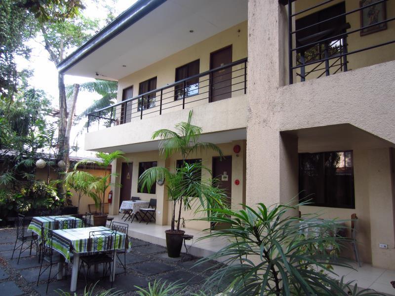 באקולוד 11Th Street Bed And Breakfast מראה חיצוני תמונה