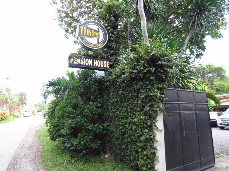 באקולוד 11Th Street Bed And Breakfast מראה חיצוני תמונה
