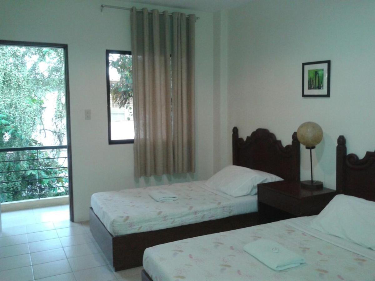באקולוד 11Th Street Bed And Breakfast חדר תמונה